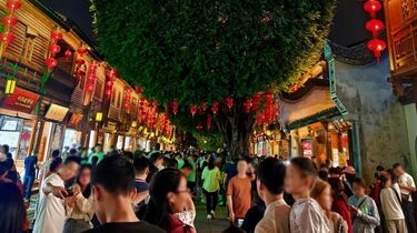 【中国】少子化進む人口大国・中国　合計特殊出生率は日本以下に・・・　孫の幼稚園と習い事で「月11万円超」も？　中国国民が話す「少子化の実態」とは